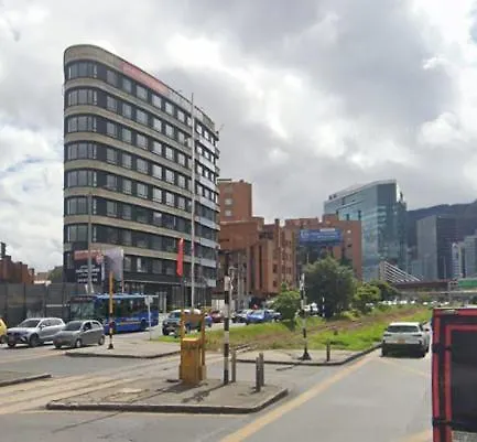 Aparta Estudio De Lujo En Ubicacion Privilegiada Bogota Colombia